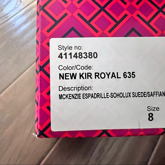 Tory Burch women’s espadrille size 8 with one side unstitched - Picture 9 of 9